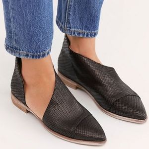 Free People | Royale Flat